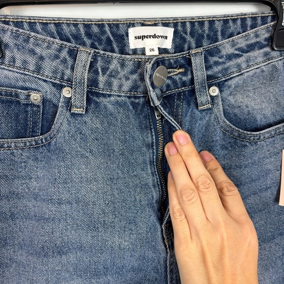 Superdown Dylan Straight Denim Jean in Dark Wash Size 26 - Picture 4 of 15